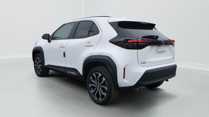 Photo 5 de l'offre de Toyota Yaris Cross Hybride Yaris Cross Hybride 130h 2WD Design à 29398€ chez Carlyss automobiles Vitré