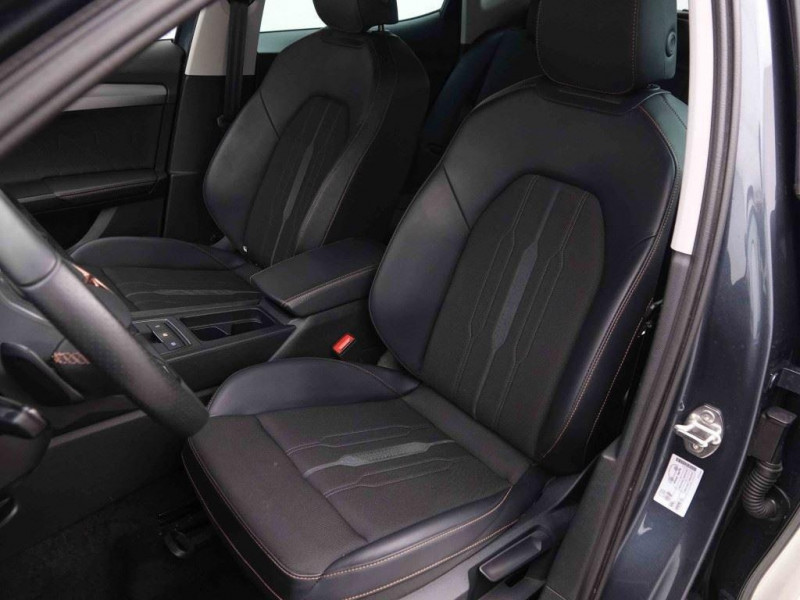 Photo 7 de l'offre de CUPRA Formentor 1.4 TSi 204 PHEV DSG à 29698€ chez Carlyss automobiles Vitré