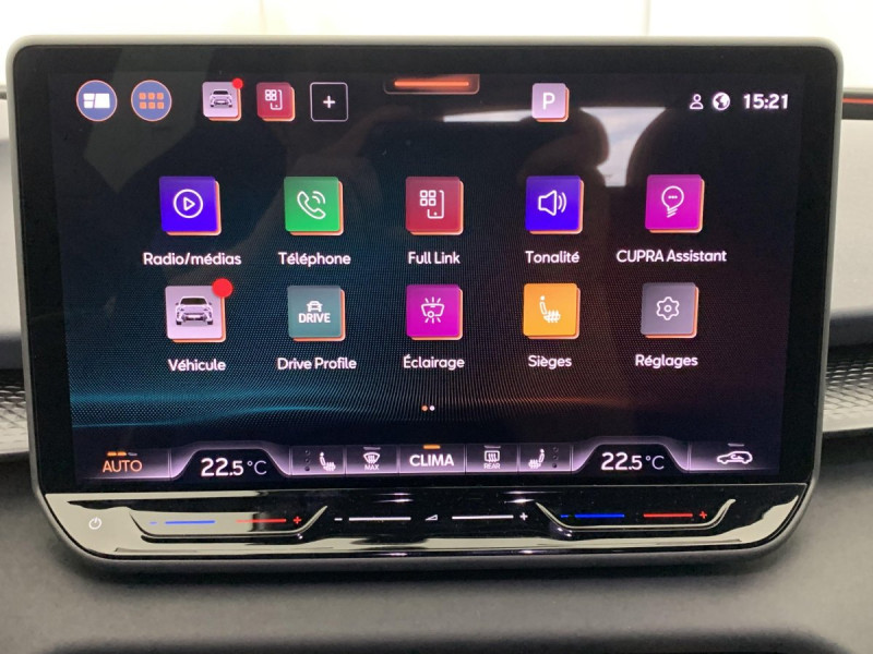 Photo 23 de l'offre de Cupra Terramar 1.5 eTSI Hybrid 150 ch DSG7 V à 35998€ chez Carlyss automobiles Vitré