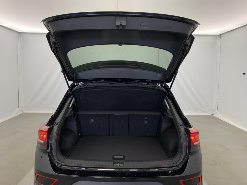 Photo 11 de l'offre de VOLKSWAGEN T-roc 2.0 TDI 150 Start/Stop DSG7 Life Plus à 32598€ chez Carlyss automobiles Vitré
