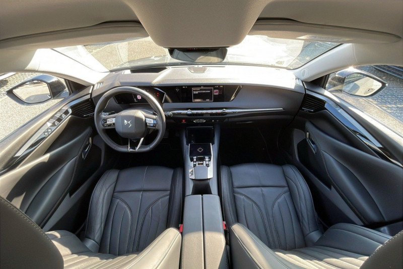 Photo 6 de l'offre de DS DS4 PureTech 130 EAT8 Rivoli à 23829€ chez Carlyss automobiles Vitré