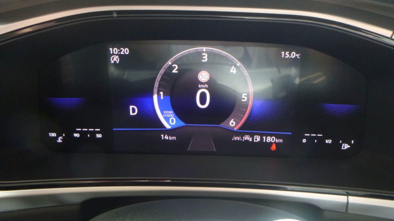 Photo 11 de l'offre de VOLKSWAGEN T-roc T-Roc 2.0 TDI 150 Start/Stop DSG7 VW Edition à 34398€ chez Carlyss automobiles Vitré