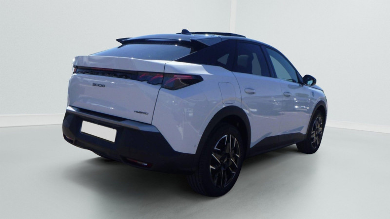 Photo 4 de l'offre de PEUGEOT 3008 Hybrid 145 e-DCS6 GT à 38398€ chez Carlyss automobiles Vitré