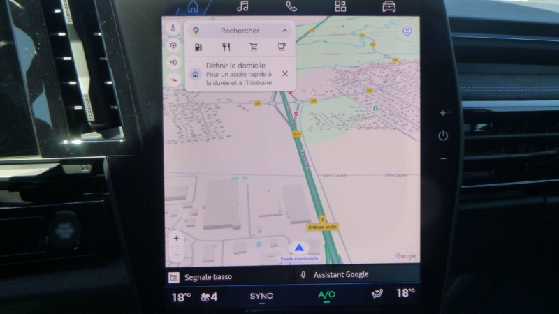 Photo 6 de l'offre de Renault Austral Austral E-Tech full hybrid 200 GSR2 Techno esprit Alpine à 36998€ chez Carlyss automobiles Vitré