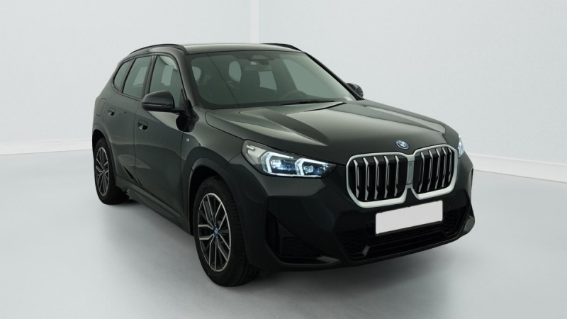 Photo 1 de l'offre de BMW X1 U11 XDRIVE 25E 245CH DKG7 M SPORT à 48001€ chez Carlyss automobiles Vitré