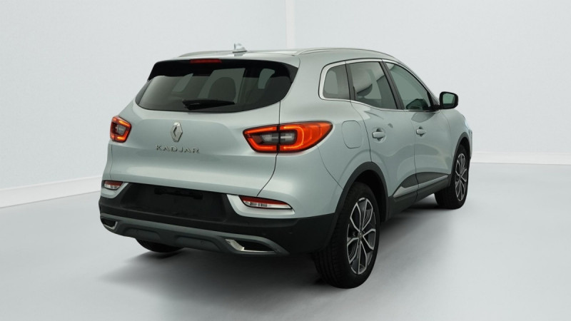 Photo 7 de l'offre de RENAULT KADJAR TCe 140 FAP Intens à 12998€ chez Carlyss automobiles Vitré