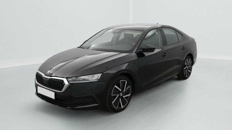 Skoda Octavia Octavia 1.4 TSI PHEV iV 204 ch DSG6e Ambition Hybride Noir Occasion à vendre