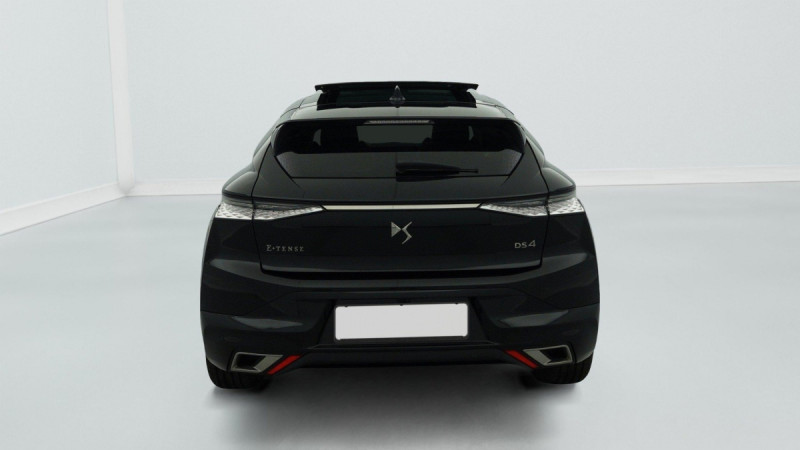 Photo 6 de l'offre de DS DS4 Hybride E-Tense 225 EAT8 Rivoli à 31912€ chez Carlyss automobiles Vitré