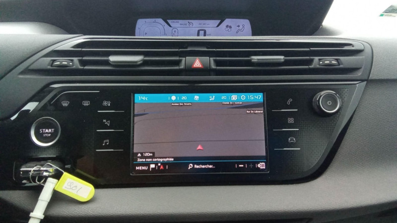 Photo 3 de l'offre de CITROEN C4 Spacetourer C4 Spacetourer BlueHDi 130 S&S EAT8 Feel à 18598€ chez Carlyss automobiles Vitré