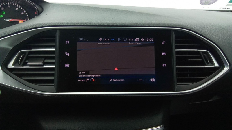 Photo 3 de l'offre de PEUGEOT 308 PureTech 130ch S&S BVM6 Allure à 15398€ chez Carlyss automobiles Vitré