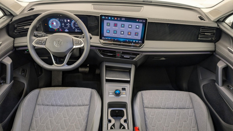 Photo 13 de l'offre de VOLKSWAGEN TIGUAN NOUVEAU 1.5 eTSI 150CV DSG7 LIFE PLUS à 37998€ chez Carlyss automobiles Vitré