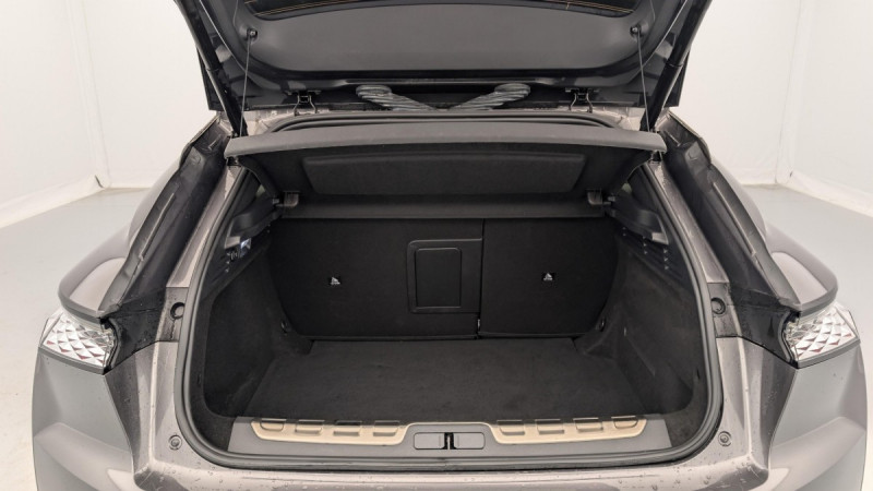 Photo 11 de l'offre de DS DS4 PureTech 130 EAT8 Opera à 24405€ chez Carlyss automobiles Vitré