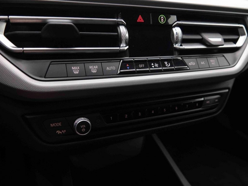 Photo 15 de l'offre de Bmw 2 218iA Gran Coupe à 30141€ chez Carlyss automobiles Vitré