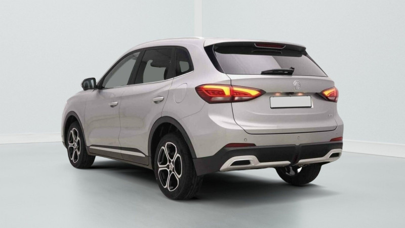 Photo 2 de l'offre de MG Motor ZS 1.5i 115 Comfort à 23534€ chez Carlyss automobiles Vitré