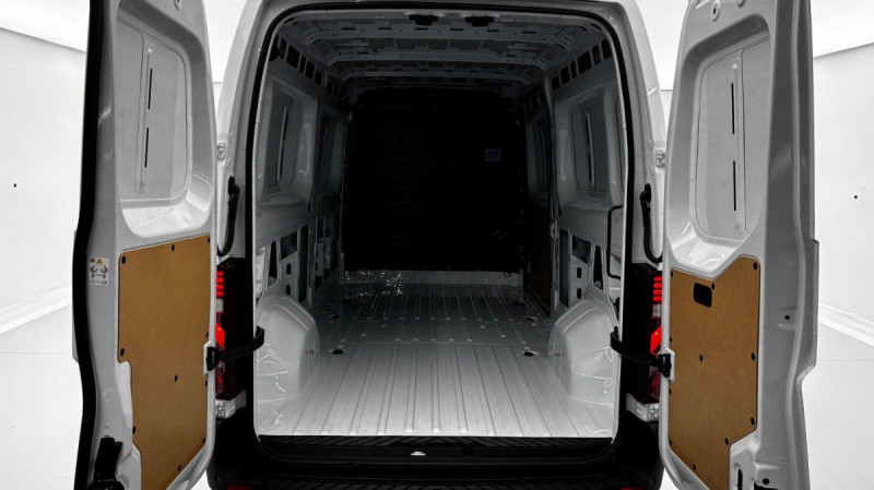 Photo 8 de l'offre de RENAULT MASTER FOURGON NOUVEAU TRAC 3T5 L3H2 BLUE DCI 150 AUTO EXTRA à 36717€ chez Carlyss automobiles Vitré