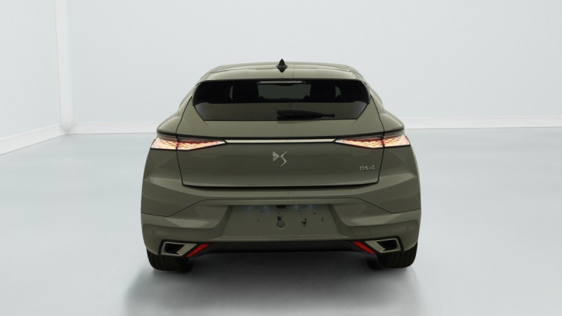 Photo 6 de l'offre de DS DS4 PureTech 130 EAT8 Rivoli à 23310€ chez Carlyss automobiles Vitré