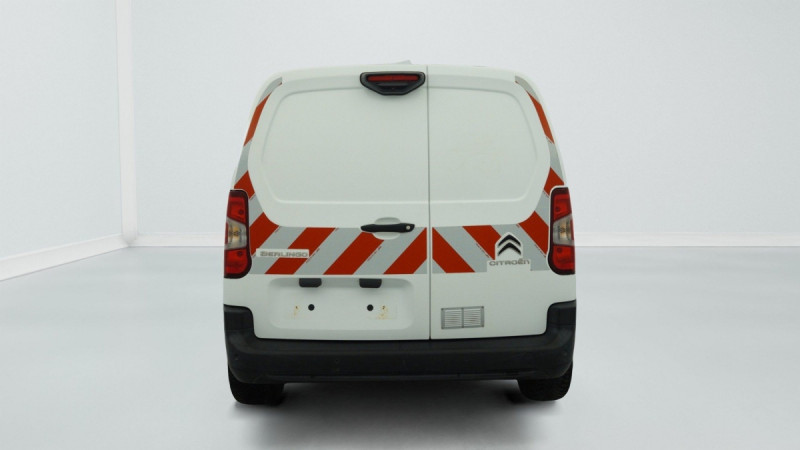 Photo 6 de l'offre de CITROEN BERLINGO VAN M 650 BLUEHDI 100 S&S BVM5 CLUB à 12777€ chez Carlyss automobiles Vitré