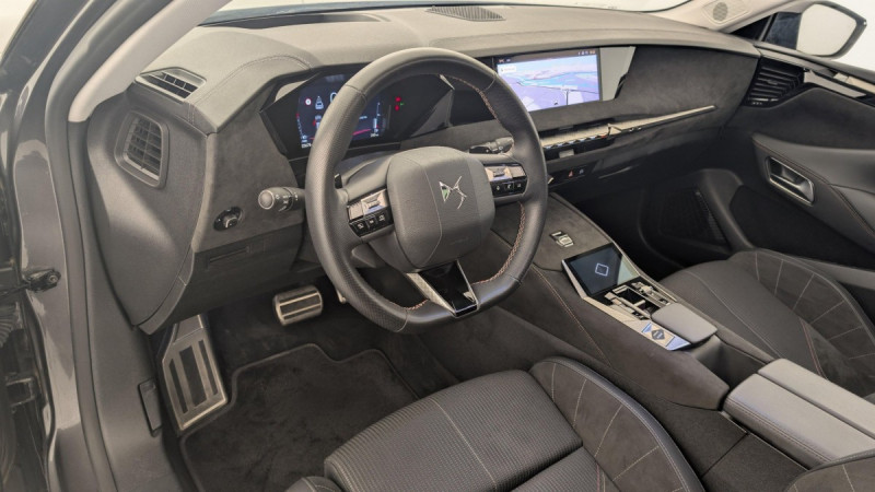 Photo 15 de l'offre de DS DS4 PureTech 130 EAT8 Performance Line+ à 22885€ chez Carlyss automobiles Vitré