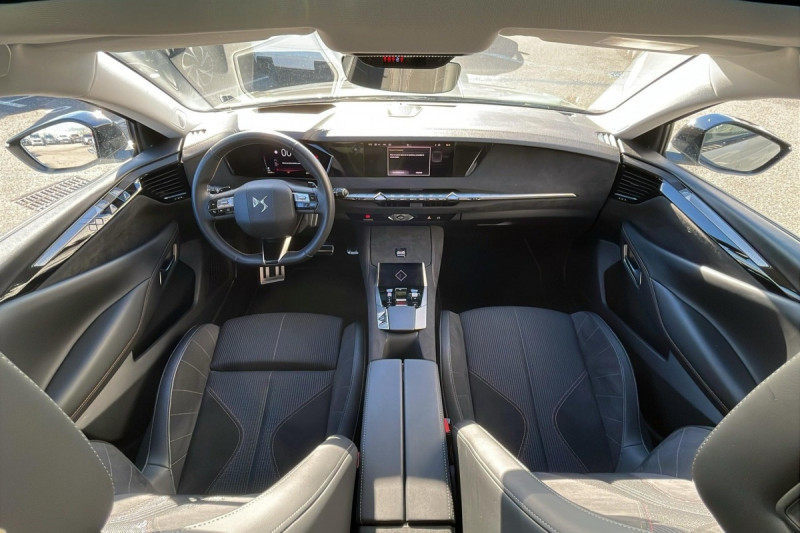 Photo 5 de l'offre de DS DS4 PureTech 130 EAT8 Performance Line+ à 21986€ chez Carlyss automobiles Vitré