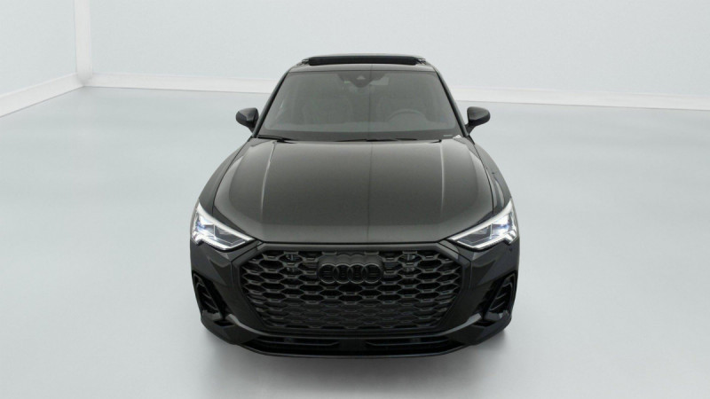 Photo 2 de l'offre de AUDI Q3 Sportback 35 TDI 150 ch S tronic 7 S line à 48598€ chez Carlyss automobiles Vitré