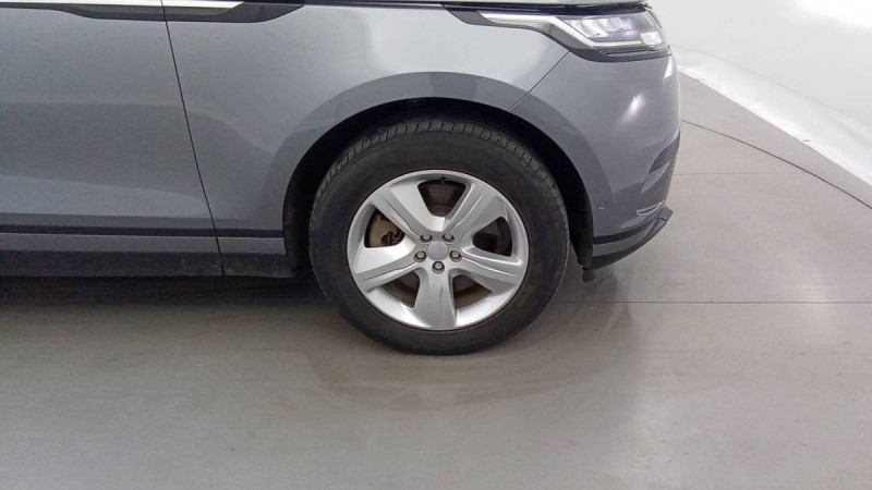 Photo 3 de l'offre de LAND-ROVER Range Rover Velar Range Rover Velar 2.0L P400e PHEV 404ch à 46198€ chez Carlyss automobiles Vitré