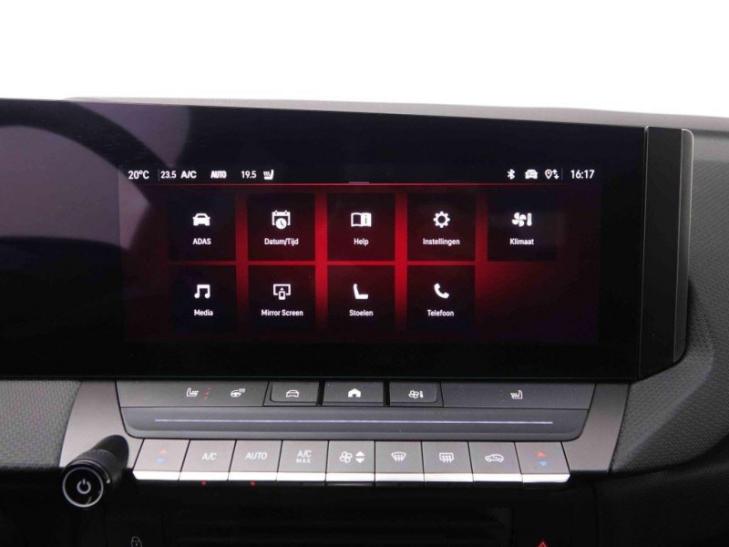 Photo 14 de l'offre de OPEL Astra 1.5 TURBO D 130 BVA8 GS LINE à 25198€ chez Carlyss automobiles Vitré