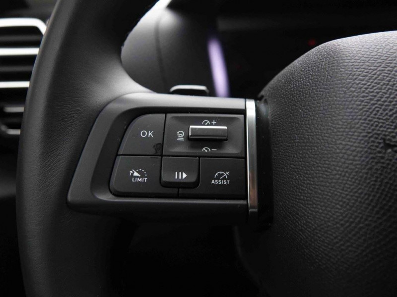 Photo 18 de l'offre de Citroën C4 X 1.2 T 130 EAT8 MAX à 21702€ chez Carlyss automobiles Vitré