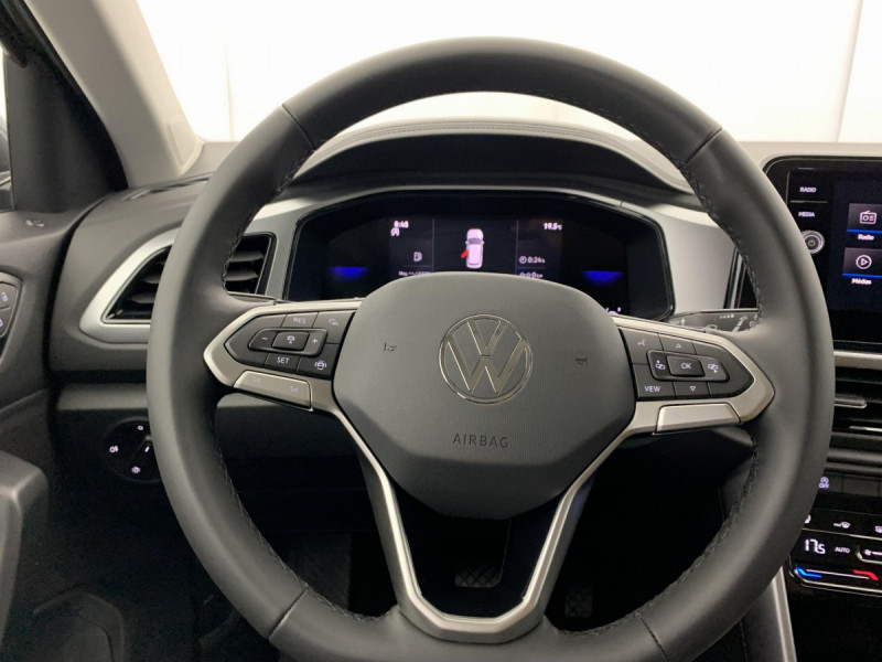 Photo 15 de l'offre de VOLKSWAGEN T-roc 2.0 TDI 150 Start/Stop DSG7 Life Plus à 32998€ chez Carlyss automobiles Vitré