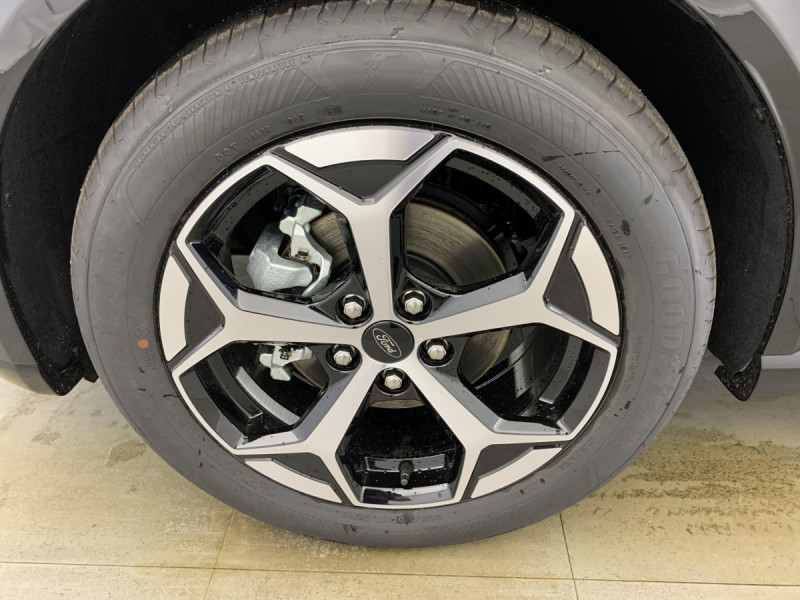 Photo 14 de l'offre de FORD PUMA 1.0 EcoBoost 155 ch mHEV S&S Powershift ST-Line à 25998€ chez Carlyss automobiles Vitré