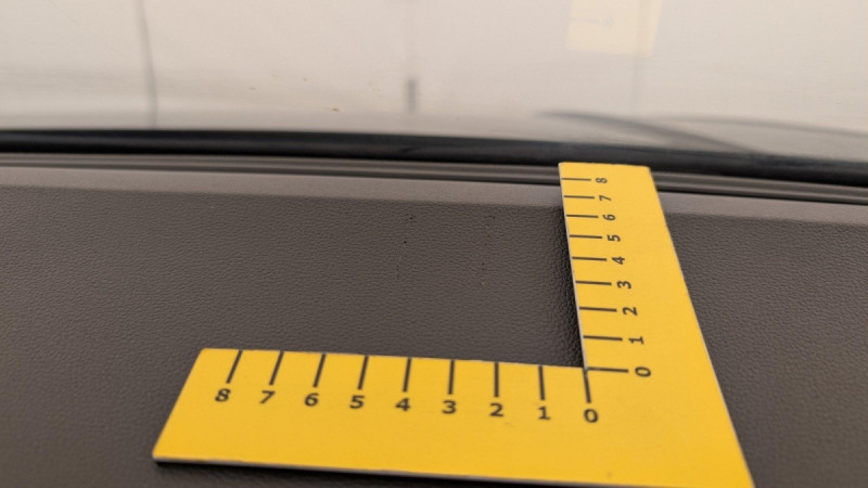 Photo 24 de l'offre de VOLKSWAGEN T-roc 1.0 TSI 115 START/STOP BVM6 LOUNGE BUSINESS à 19883€ chez Carlyss automobiles Vitré