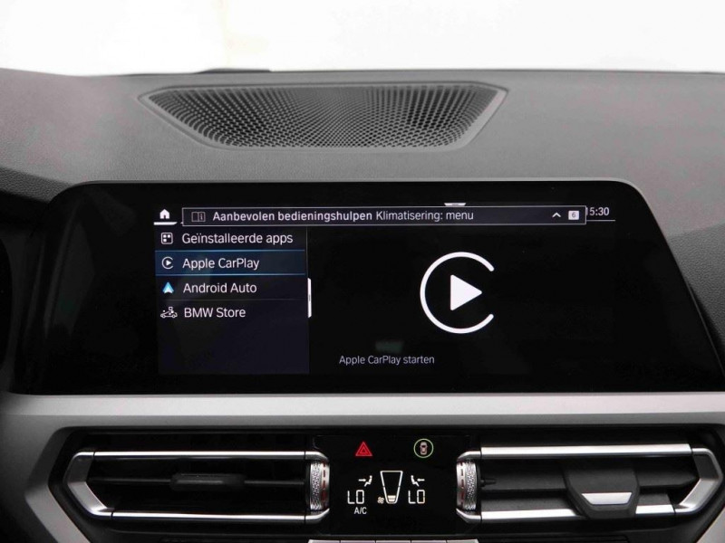 Photo 12 de l'offre de Bmw 3 330e 292 PHEV Touring Sport à 37093€ chez Carlyss automobiles Vitré