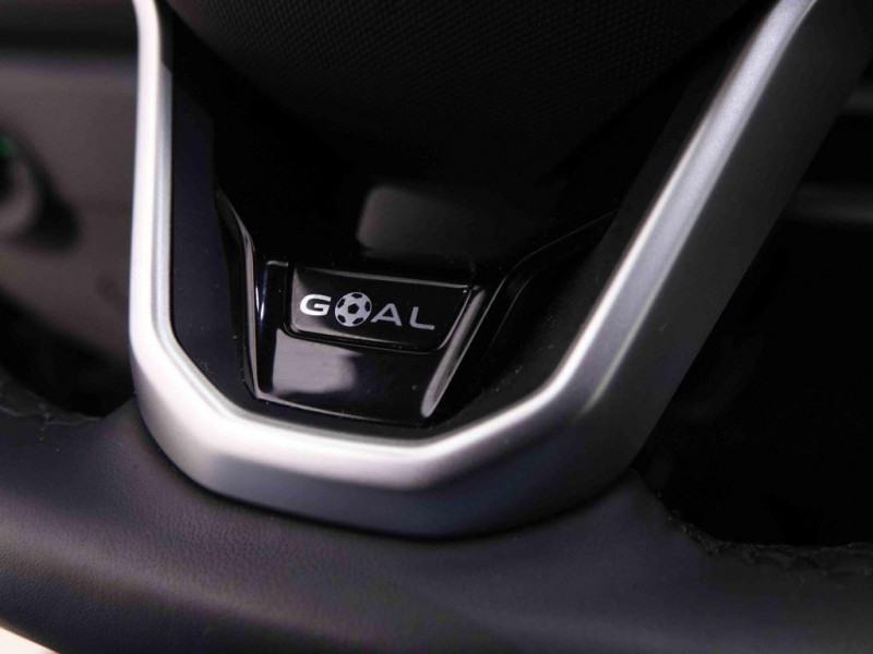 Photo 18 de l'offre de VOLKSWAGEN T-roc 1.0 TSi 115 Edition à 28198€ chez Carlyss automobiles Vitré