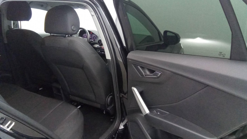 Photo 15 de l'offre de AUDI Q2 35 TFSI 150 S tronic 7 Design à 27198€ chez Carlyss automobiles Vitré