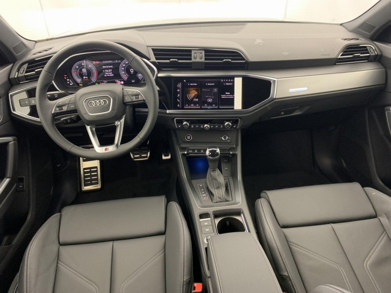 Photo 14 de l'offre de AUDI Q3 Sportback 35 TDI 150 ch S tronic 7 S line à 48598€ chez Carlyss automobiles Vitré