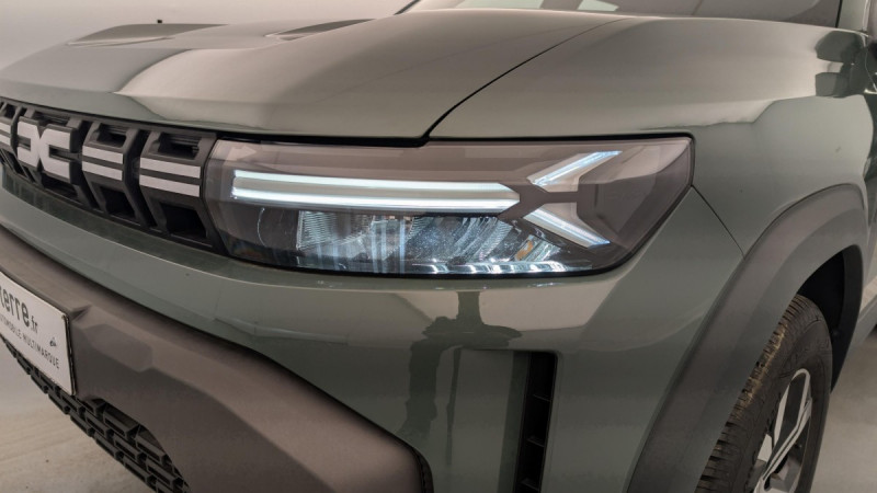 Photo 41 de l'offre de DACIA DUSTER TCe 130 4x4 Expression à 24998€ chez Carlyss automobiles Vitré