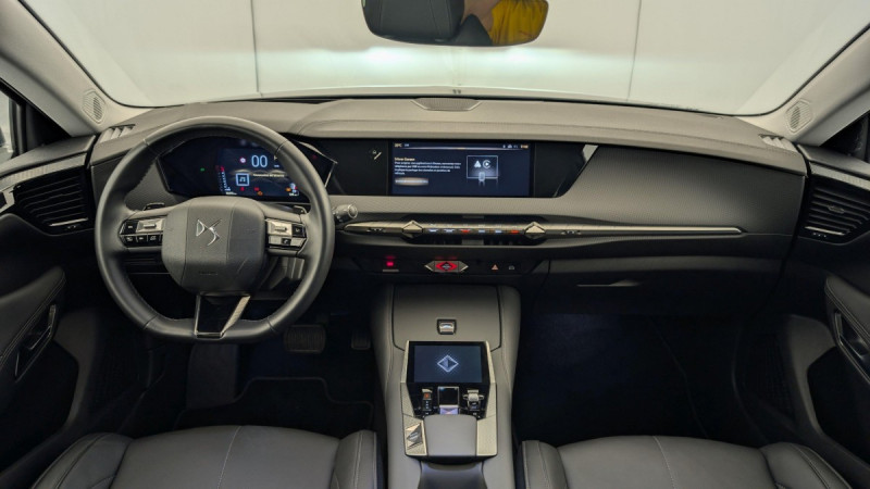 Photo 13 de l'offre de DS DS4 PureTech 130 EAT8 Rivoli à 22986€ chez Carlyss automobiles Vitré