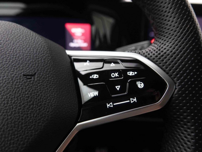 Photo 24 de l'offre de Volkswagen Golf GTi 2.0 TSi 245 DSG Black Style à 31114€ chez Carlyss automobiles Vitré