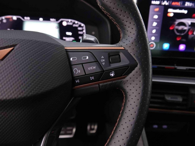 Photo 17 de l'offre de Cupra LEON 1.4 TSi 204 PHEV DSG à 26998€ chez Carlyss automobiles Vitré