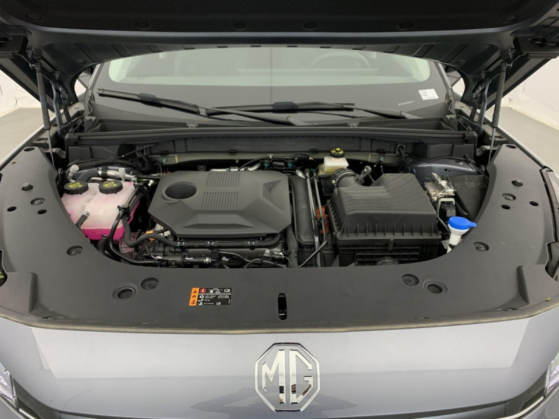 Photo 11 de l'offre de MG Motor EHS 1.5T PHEV 272 ch Luxury à 33098€ chez Carlyss automobiles Vitré