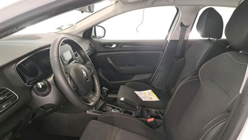 Photo 5 de l'offre de RENAULT MEGANE IV SOCIETE BLUE DCI 95 AIR 2P à 14657€ chez Carlyss automobiles Vitré
