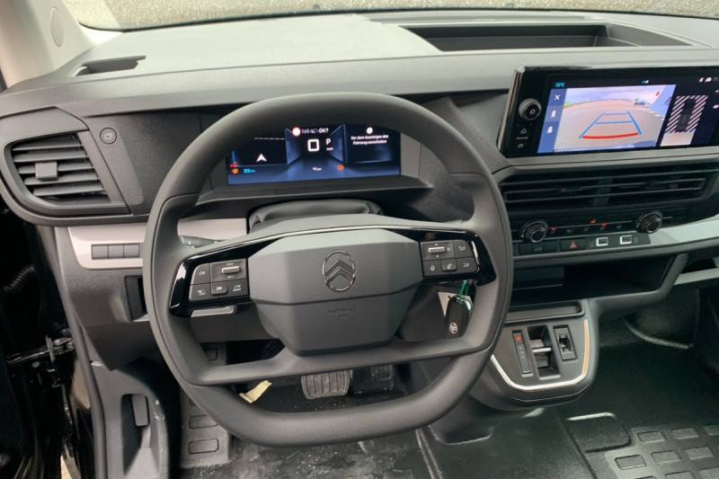 Photo 12 de l'offre de CITROEN Jumpy Fourgon M BLUEHDI 180 S&S EAT8 à 31257€ chez Carlyss automobiles Vitré