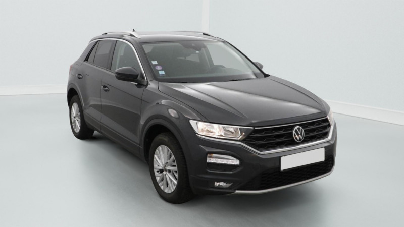 Photo 1 de l'offre de VOLKSWAGEN T-roc T-Roc 1.0 TSI 115 Start/Stop BVM6 Lounge à 21198€ chez Carlyss automobiles Vitré