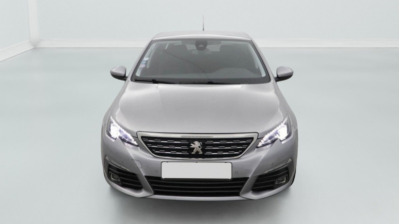 Photo 2 de l'offre de PEUGEOT 308 PureTech 130ch S&S EAT8 Allure à 15598€ chez Carlyss automobiles Vitré
