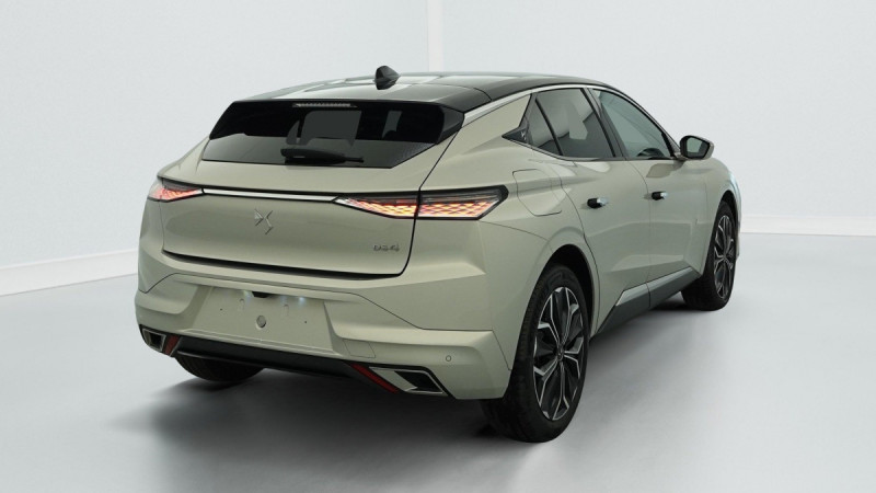 Photo 7 de l'offre de DS DS4 PureTech 130 EAT8 Rivoli à 22360€ chez Carlyss automobiles Vitré