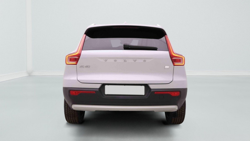Photo 5 de l'offre de VOLVO XC40 1.5 T4 Recharge 211 PHEV Inscription à 31702€ chez Carlyss automobiles Vitré