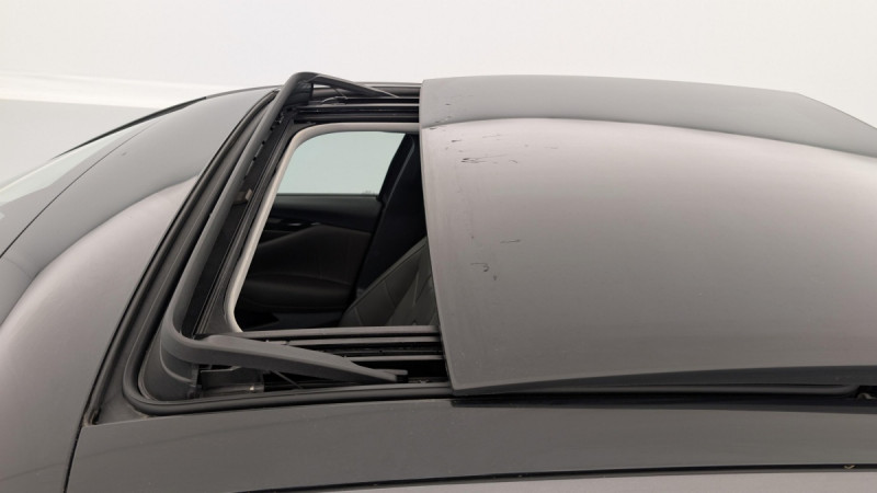 Photo 21 de l'offre de DS DS4 PureTech 130 EAT8 Opera à 24405€ chez Carlyss automobiles Vitré