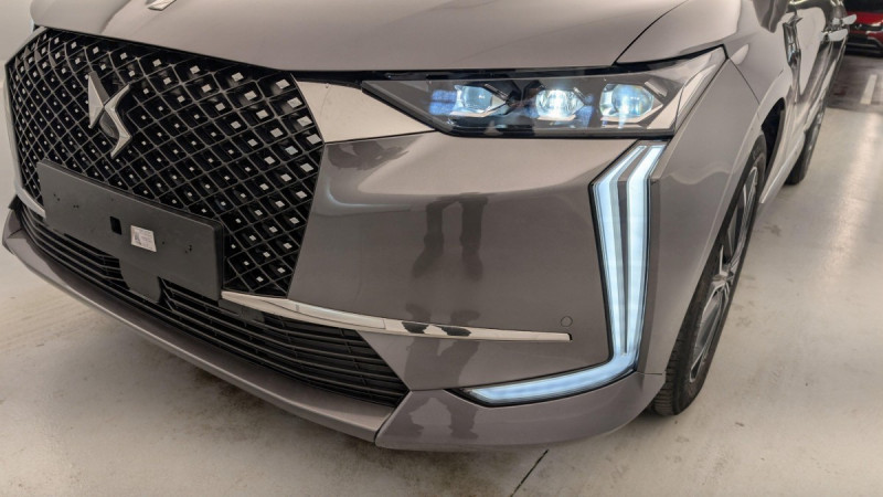 Photo 21 de l'offre de DS DS4 PureTech 130 EAT8 Rivoli à 24808€ chez Carlyss automobiles Vitré