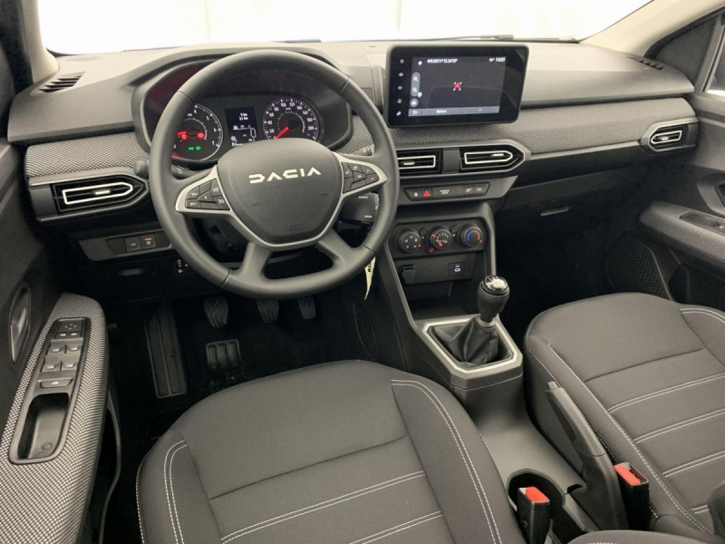 Photo 14 de l'offre de DACIA Sandero ECO-G 100 GSR2 Expression à 15998€ chez Carlyss automobiles Vitré