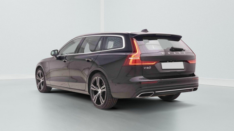 Photo 3 de l'offre de VOLVO V60 T6 AWD Recharge Inscription à 38155€ chez Carlyss automobiles Vitré