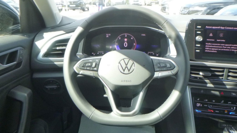 Photo 12 de l'offre de VOLKSWAGEN T-roc T-Roc 2.0 TDI 150 Start/Stop DSG7 VW Edition à 34398€ chez Carlyss automobiles Vitré